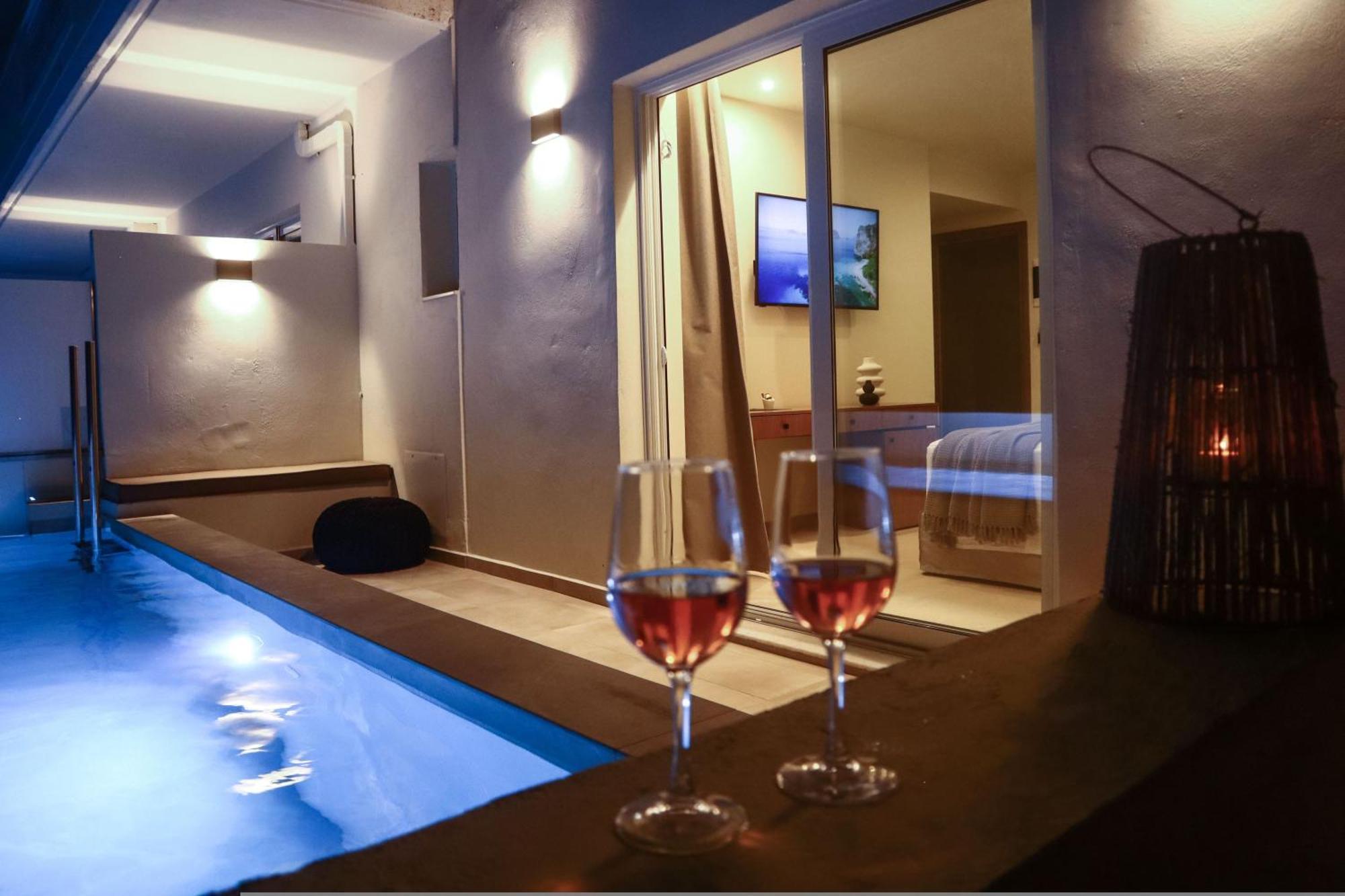 Rhotheon Suites In Ialysos  Extérieur photo