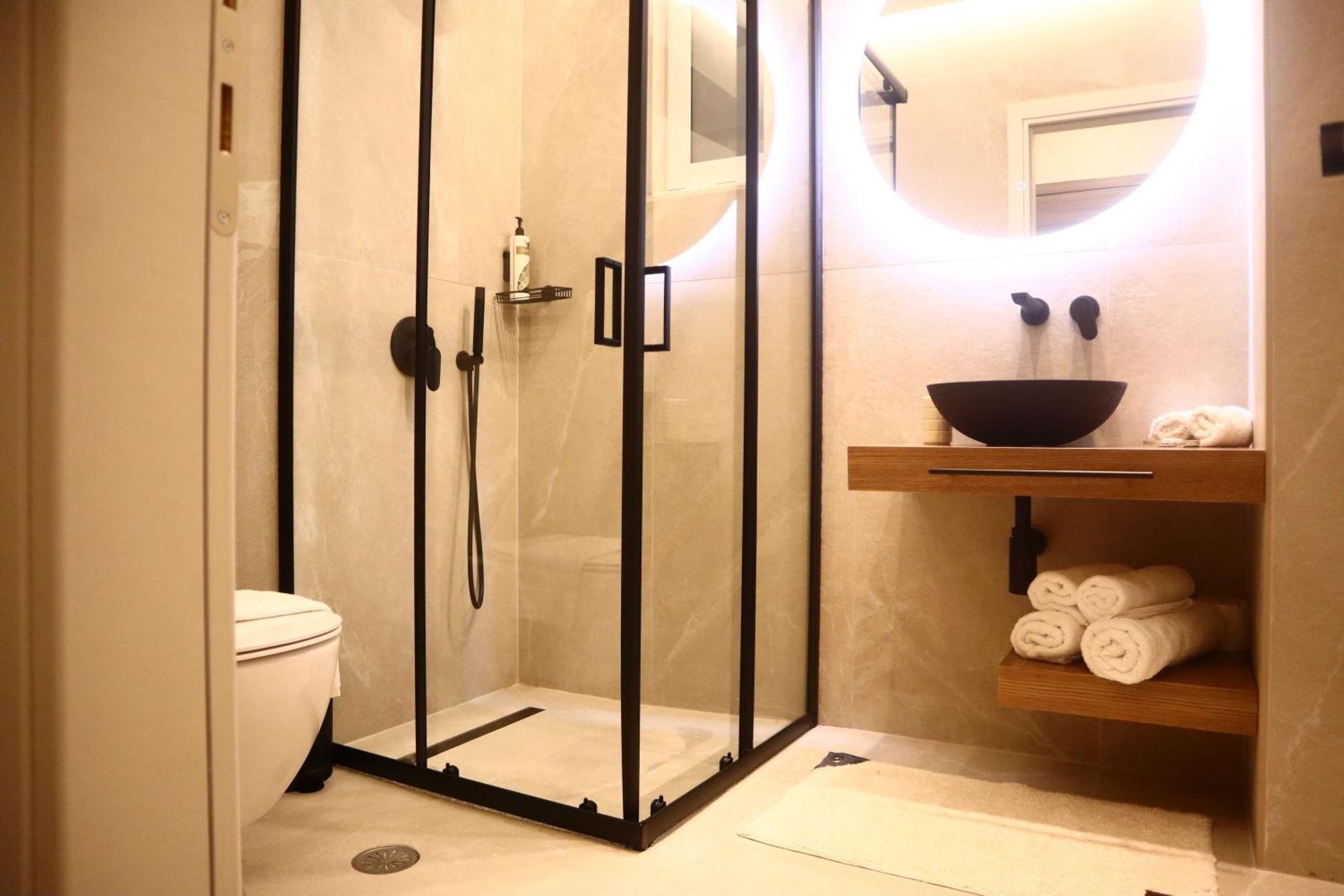Rhotheon Suites In Ialysos  Extérieur photo